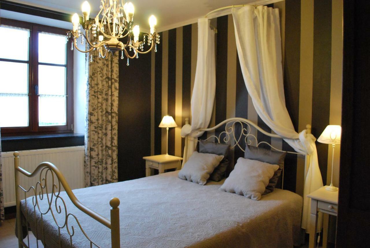 Petite Reine Villa Bertrix Esterno foto