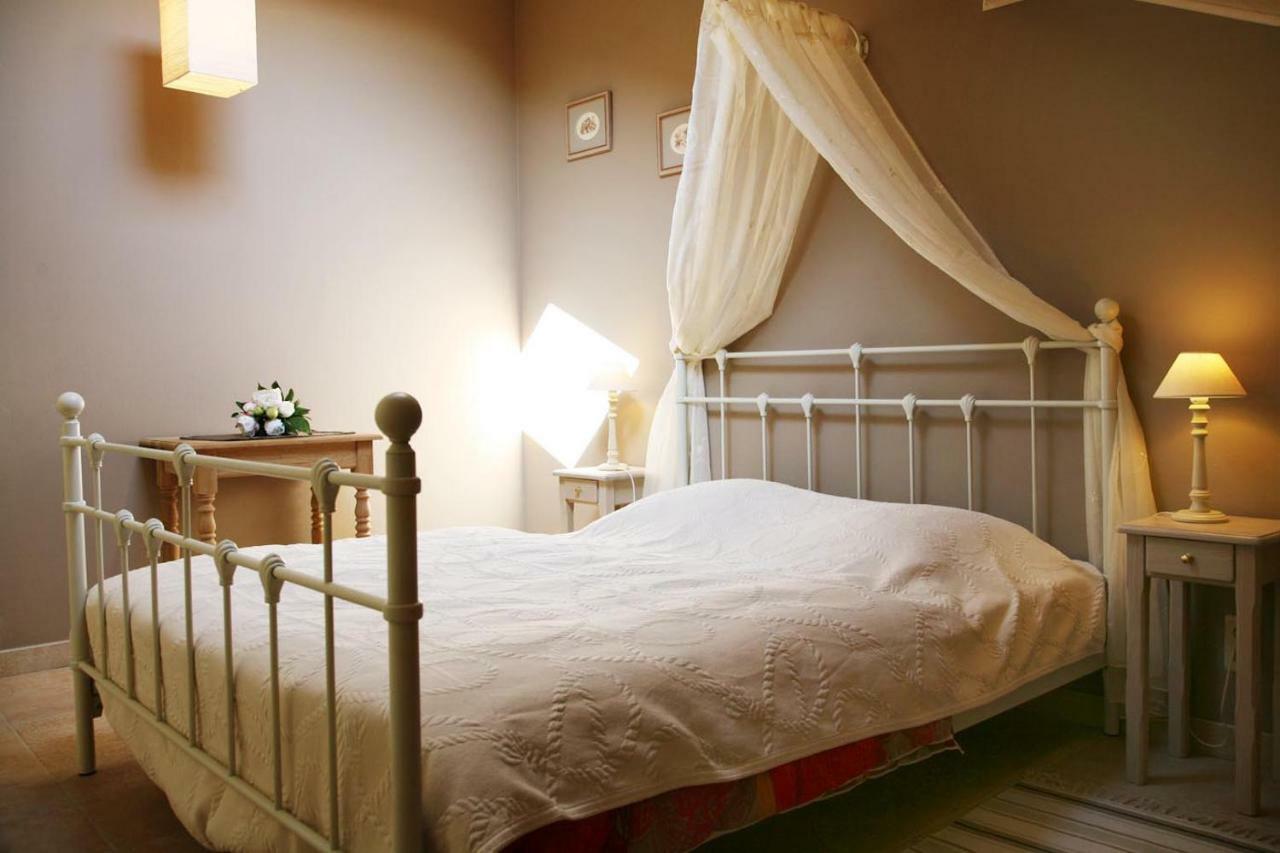 Petite Reine Villa Bertrix Esterno foto